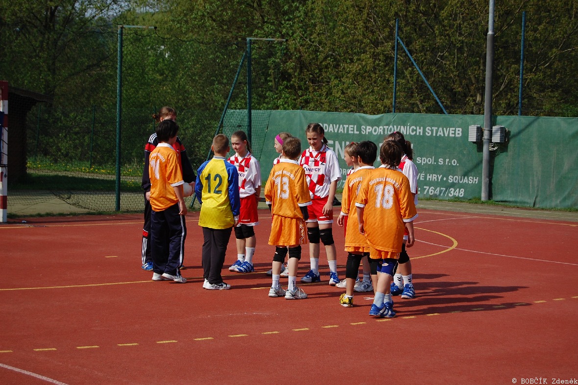 image028